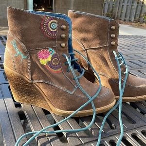 Desigual wedges size 40, like new